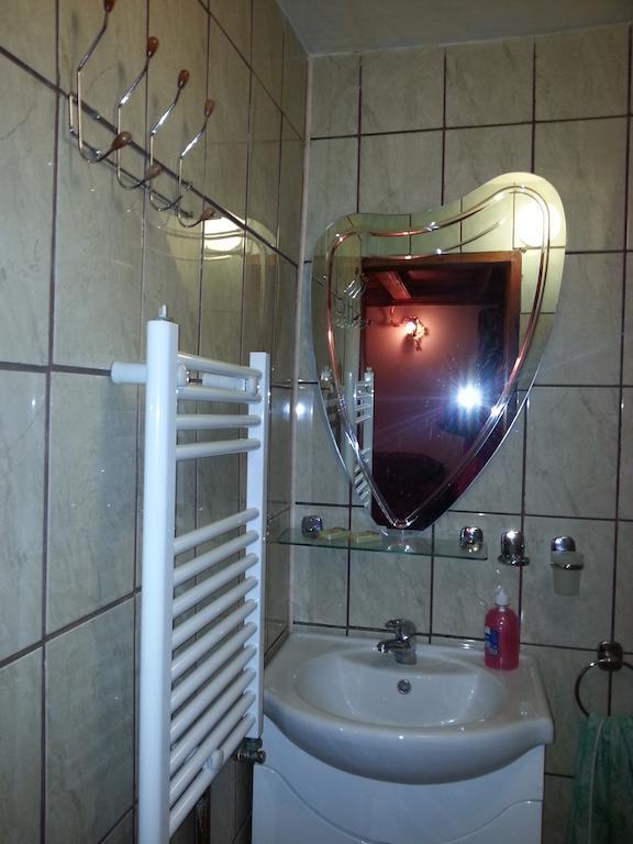 הוילה קאיה Casuta Paterau Cheia, Prahova חדר תמונה